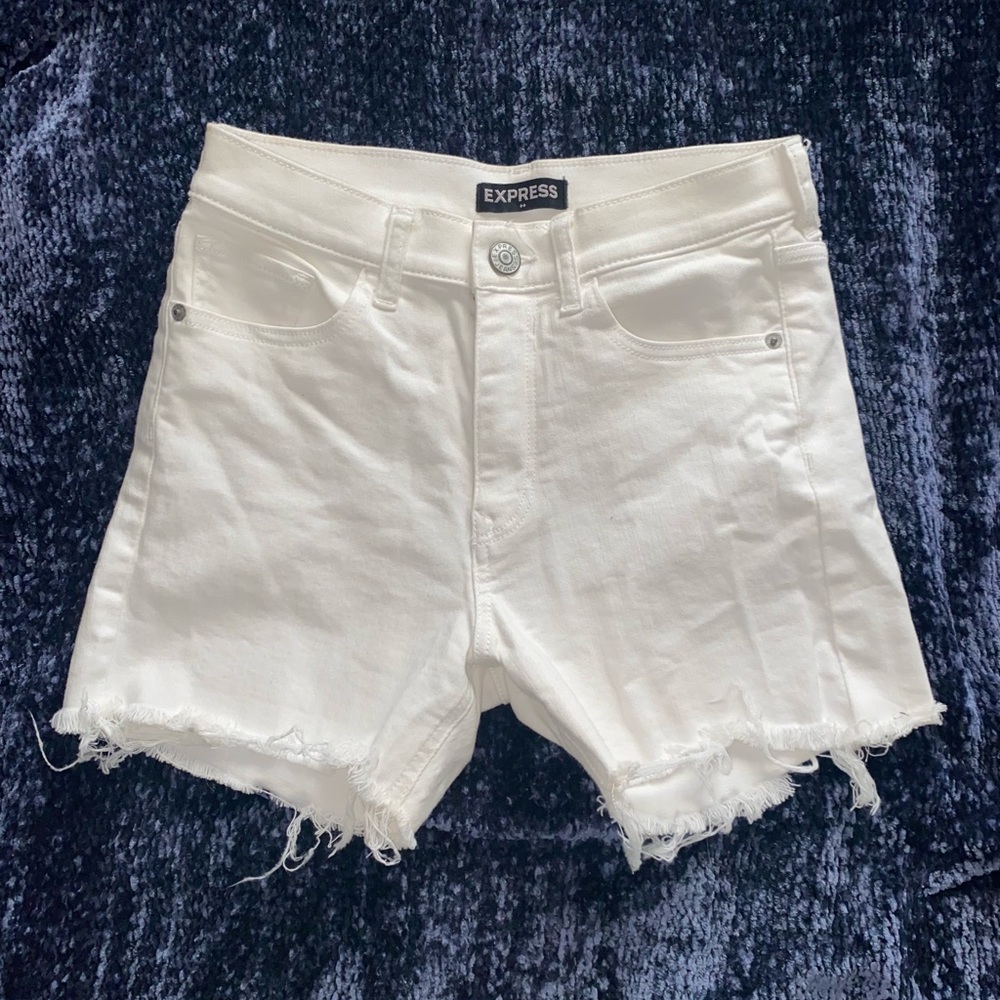 Express Midi High Rise Size 2 White Jean Shorts